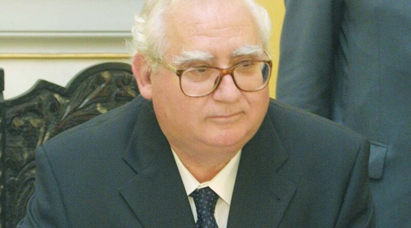 Πέθανε ο Αλέκος Ακριβάκης, ιδρυτικό μέλος του ΠΑΣΟΚ και πρώην υπουργός