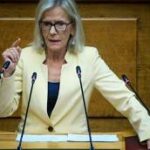 Αποχώρησε από τους Δημοκράτες η Γ. Πούλου