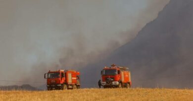 Φωτιά τώρα στους Πενταγιούς