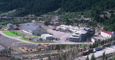 ΕΡΓΑΤΙΚΟ ΚΕΝΤΡΟ ΦΩΚΙΔΑΣ: 17,5 ΧΡΟΝΙΑ ΔΟΥΛΕΙΑΣ ΚΑΙ ΠΡΟΣΦΟΡΑΣ – Η «ΑΝΤΑΜΟΙΒΗ» ΤΗΣ ΕΡΓΟΔΟΣΙΑΣ ΗΤΑΝ Η ΑΠΟΛΥΣΗ ΑΠΟ ΤΗ ΜΕΤΛΕΝ!