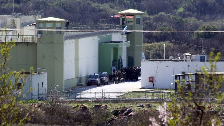 Φυλακες Μαλανδρινου: Βρεθηκαν ναρκωτικα, αυτοσχεδια μαχαιρια και κινητα τηλεφωνα