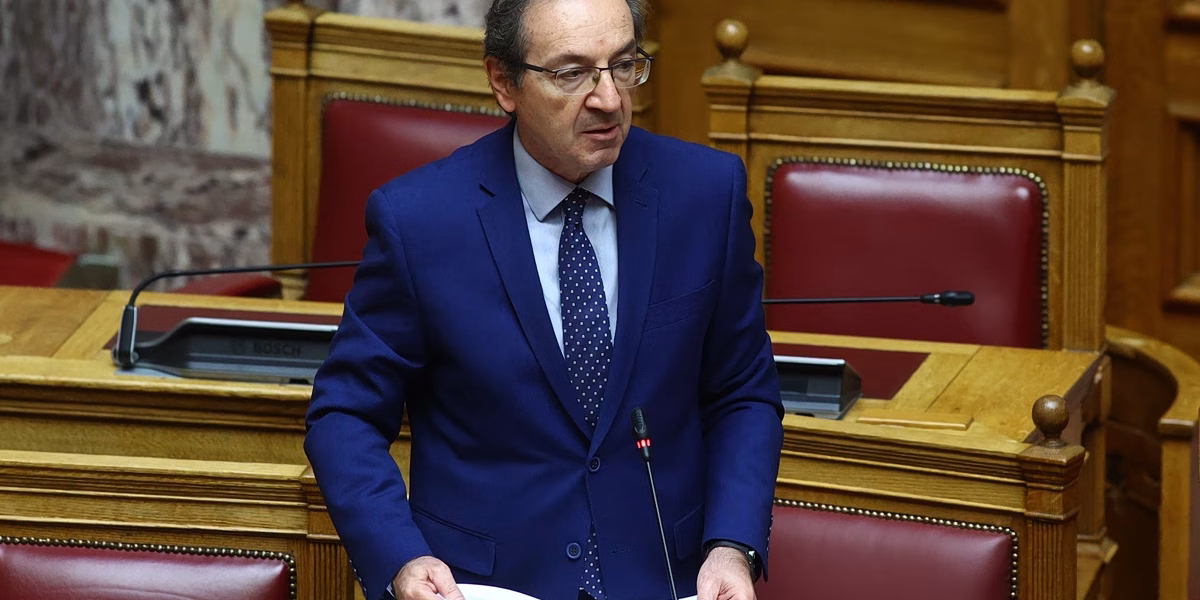 Κόντρα στη Βουλή για τα Τέμπη: Η Κωνσταντοπούλου ζητά παραίτηση Φλωρίδη – Η απάντηση Μπουγά με «πρόταση δυσπιστίας»