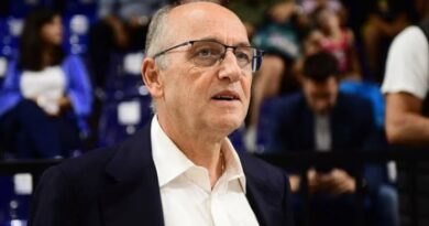 Παραιτήθηκε ο Λιόλιος από πρόεδρος της ΕΟΚ