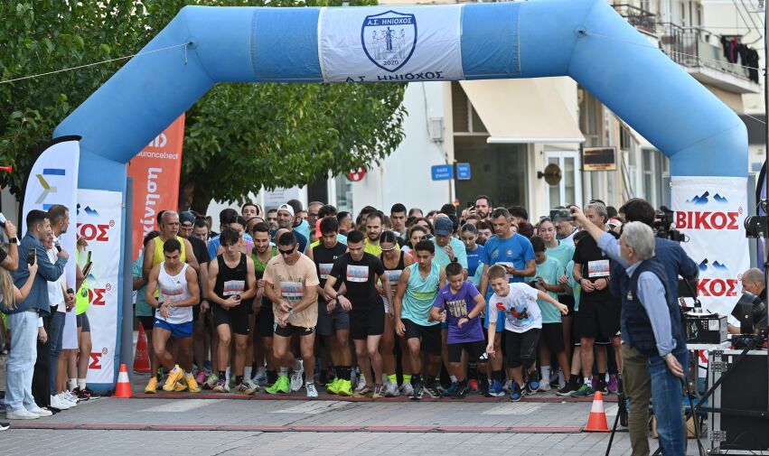 Μεγάλη συμμετοχή στον αγώνα δρόμου «5ο STEREA RUN-Amfissa night run-6ος Ηνίοχος Δρόμος»